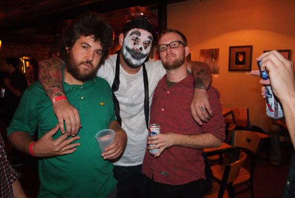 Finger Tingle with a Juggalo